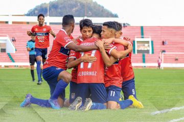 La “U” goleó a Mojocoya en el partido que cerró la fecha 1